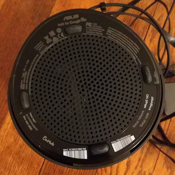 Asus OnHub SRT-AC1900 Google Router - Picture 4 of 4